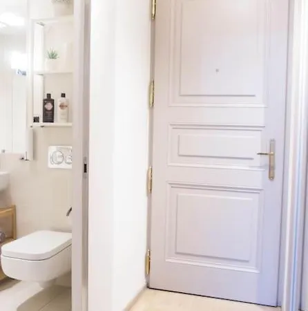 Luxury Near Charles Bridge *