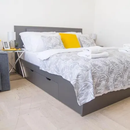 Appartement Luxury Near Charles Bridge